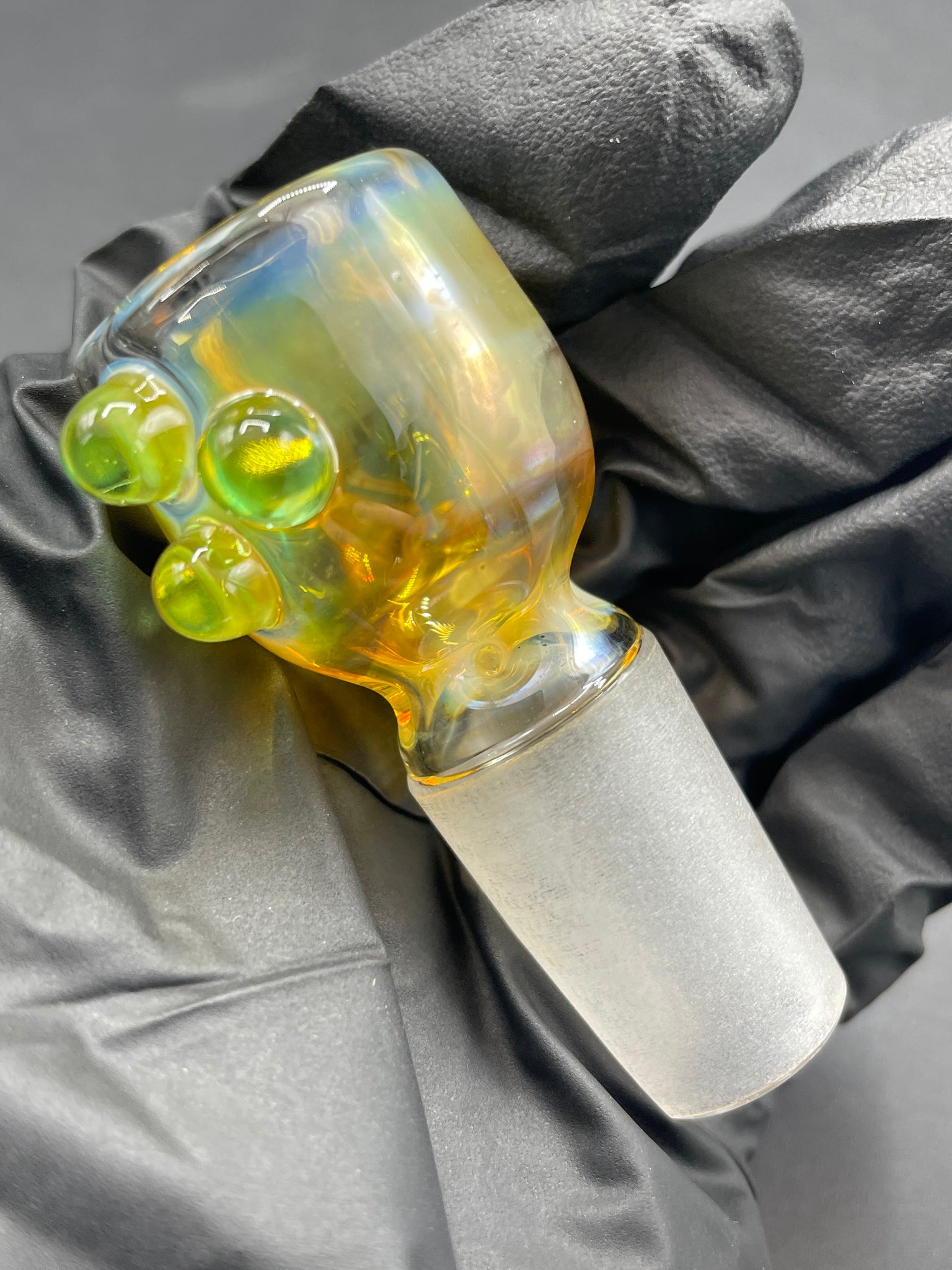 Chapo Glass - 18mm Green Color Accented Fume Slide