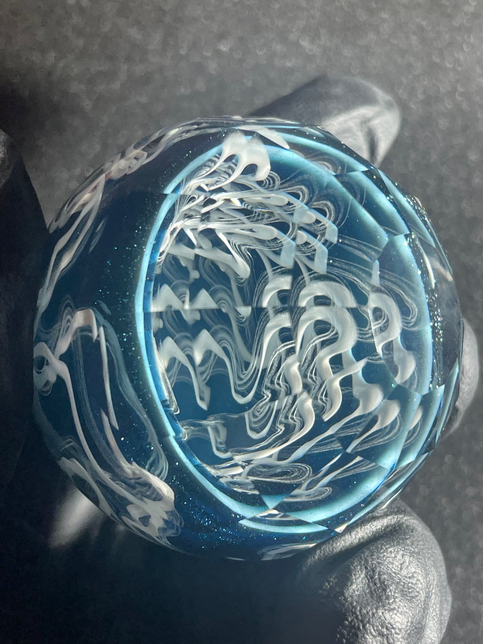 Scomomoanet x Mr Facet - Faceted MIB