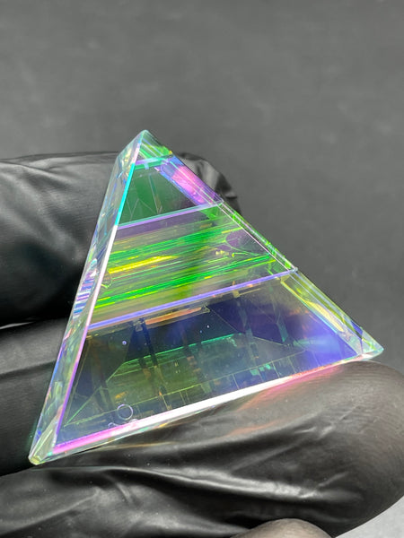 BoroBarto - Triangle Pendant